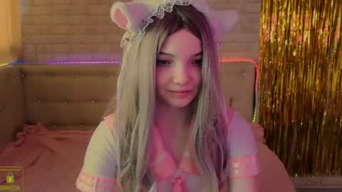 Alica online show from April 19, 2:45 am