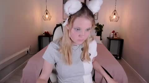 Anita online show from July 19, 8:50 am