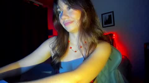 Snapshot of anita_mendoza chatting on October 16, 8:47 am Anita online show from October 16, 8:47 am