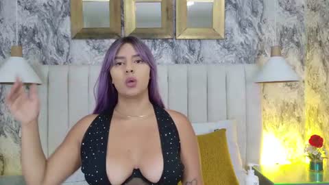 Dania Lpez online show from June 30, 11:31 am