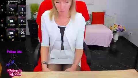 Anita online show from March 12, 7:56 am