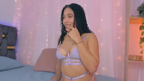 anitaglow online show from September 27, 11:46 pm