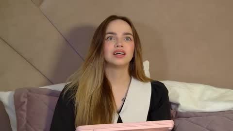 AnitaVenture online show from April 17, 4:26 am