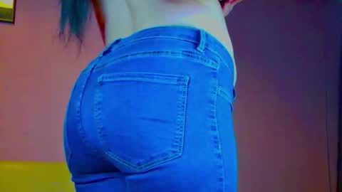 Anitta online show from March 6, 6:29 pm