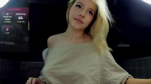 Anna online show from September 22, 1:10 am