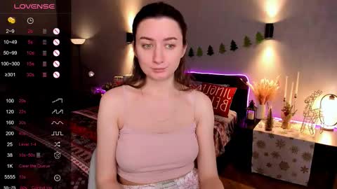 Anna online show from December 17, 8:43 am