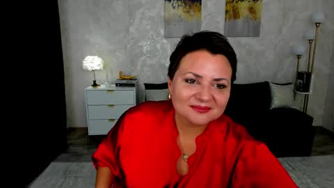 annacorlane online show from June 7, 10:31 am