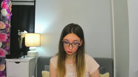 Anna online show from July 2, 4:23 pm
