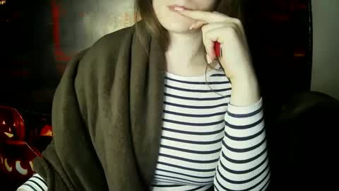 Bella online show from October 21, 5:16 pm