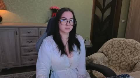 anneaverry online show from February 17, 10:14 am