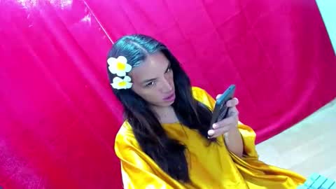 annebisyosa_angela online show from March 26, 3:23 am