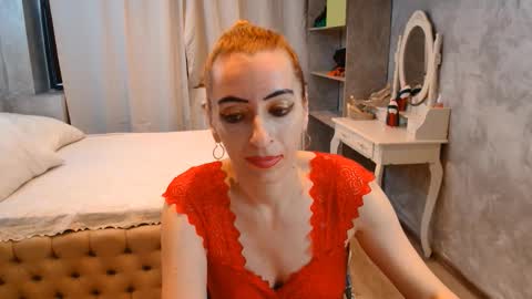 annedevrim online show from November 13, 7:22 am