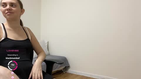 Ann  Serj online show from March 15, 1:58 pm