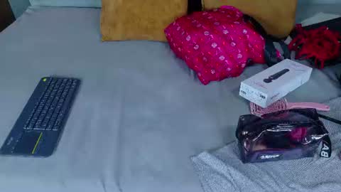 ANNIE online show from July 18, 11:56 am