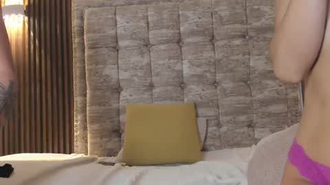 Annie And Leandro online show from February 27, 10:35 pm