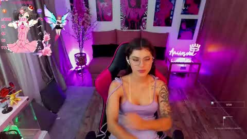 Annie FROM 8AM TO 4PM CDT online show from September 11, 6:09 pm