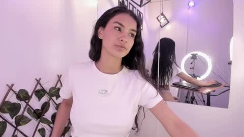 Annie Evans  online show from March 10, 6:45 pm