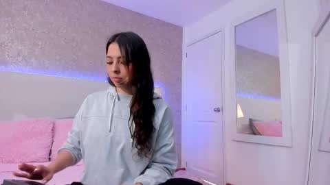 AnniieCooper online show from March 24, 4:24 pm