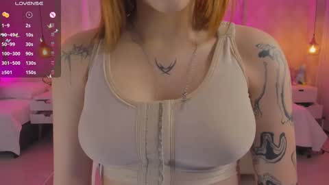 VIVIANNA online show from February 25, 6:36 am