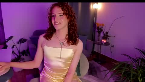 Anntonia Woods  online show from May 26, 1:34 am