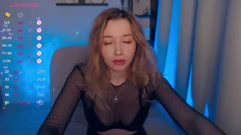 Ann online show from December 20, 8:27 pm