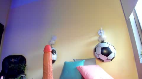 Annyluna online show from July 8, 12:08 pm