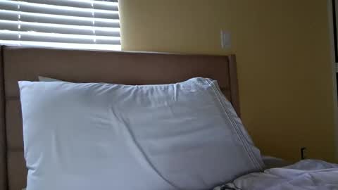 Lower chakra online show from October 12, 7:49 pm