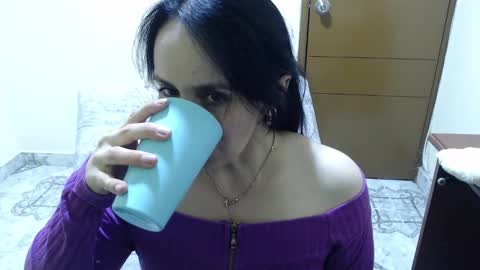 Snapshot of antara_girl chatting on September 8, 9:25 pm PAMELA online show from September 8, 9:25 pm