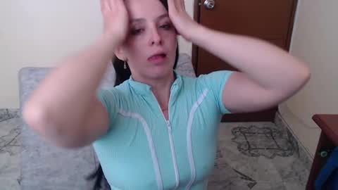 Snapshot of antara_girl chatting on January 20, 7:04 pm PAMELA online show from January 20, 7:04 pm