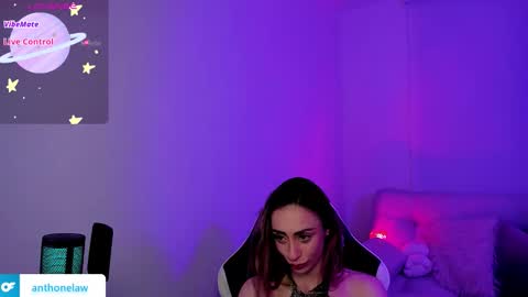 Anthonela online show from December 2, 11:25 pm