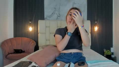 Antonella online show from February 23, 8:11 pm