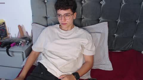 anto ford02 online show from April 22, 4:30 am