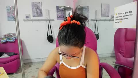 ANTONELLA online show from January 19, 2:27 pm