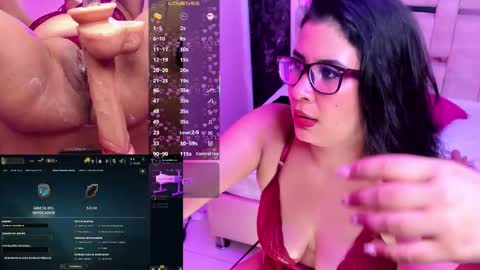 Snapshot of antonellavega__ chatting on September 28, 8:56 am Antonella online show from September 28, 8:56 am