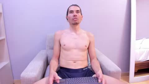 Antony Stone online show from July 10, 4:23 pm