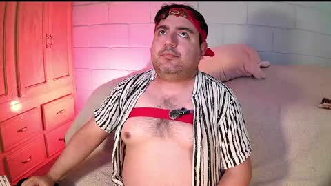 AnuarFox online show from November 9, 9:02 am