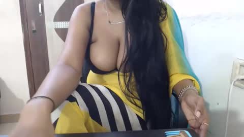 anya kapoor no face online show from September 23, 4:12 pm