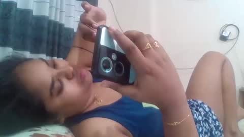 anydanyg online show from October 31, 3:01 pm