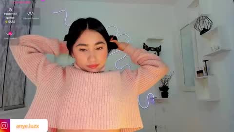 anyeluz_z online show from March 5, 2:45 pm