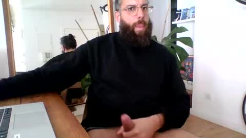 apc_3 online show from March 12, 12:26 pm