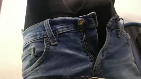 apollofoxxx69 online show from September 19, 12:53 pm