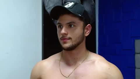 Apolo online show from March 5, 7:38 am