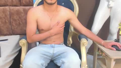 apologray__ online show from March 12, 7:06 pm