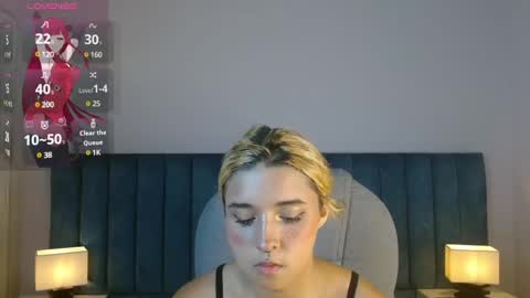 April Bunny online show from February 20, 1:25 am