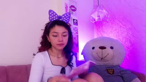   online show from October 17, 12:31 pm