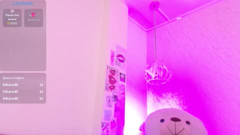   online show from October 8, 5:08 pm