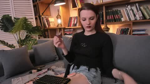 April online show from April 11, 5:28 pm