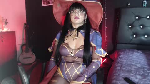 lucy online show from February 9, 8:54 am