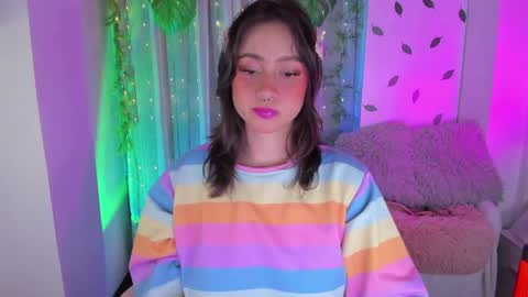 Zam independent model online show from April 6, 3:04 am