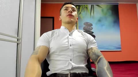 Jonathan online show from February 13, 2:20 pm